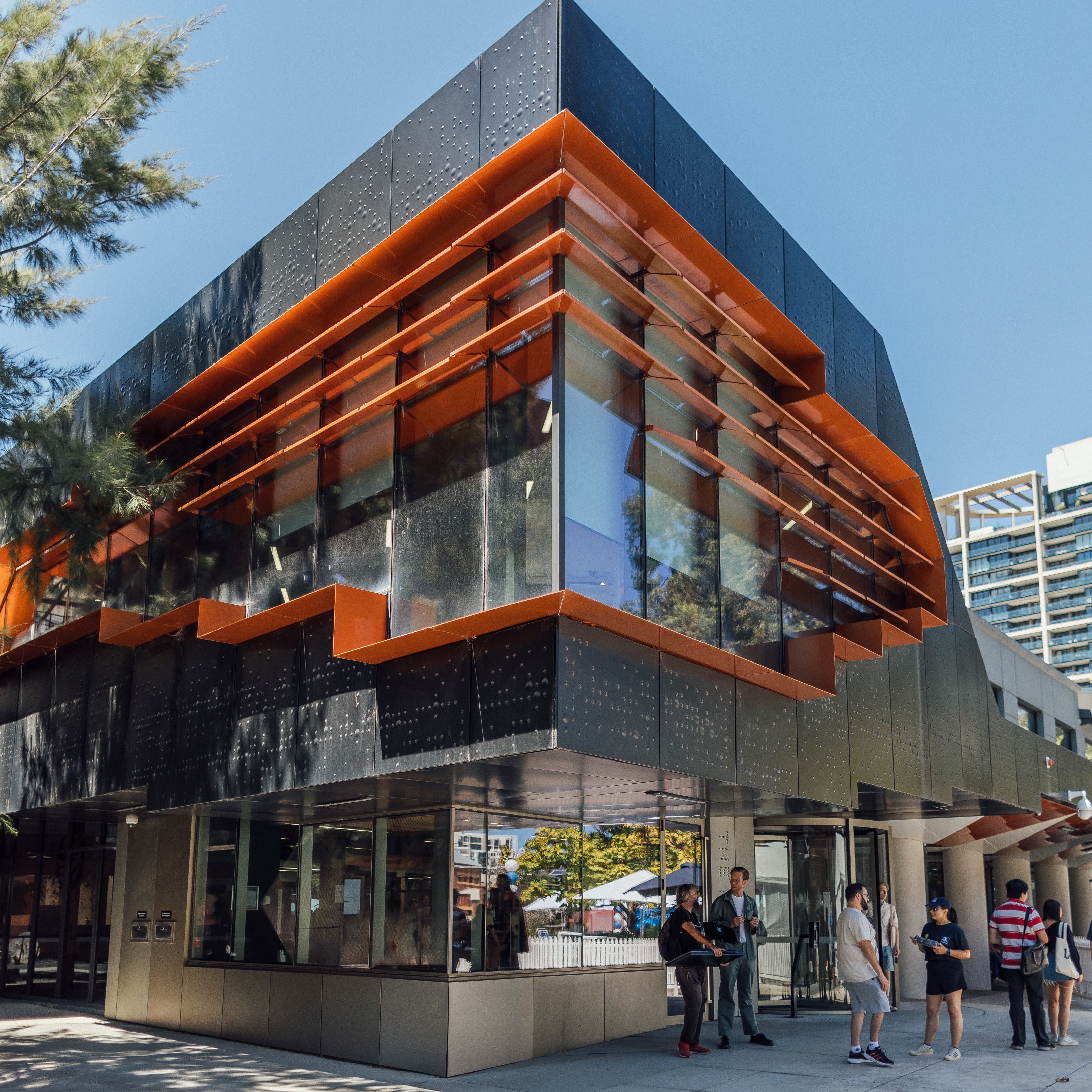 View of the Southbank Library from outside of the Hub Building.