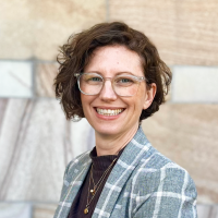 Sarah Bateup, Faculty Librarian, Health Sciences & Medicine